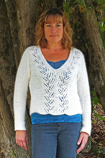 Lace Panel V-Neck 410