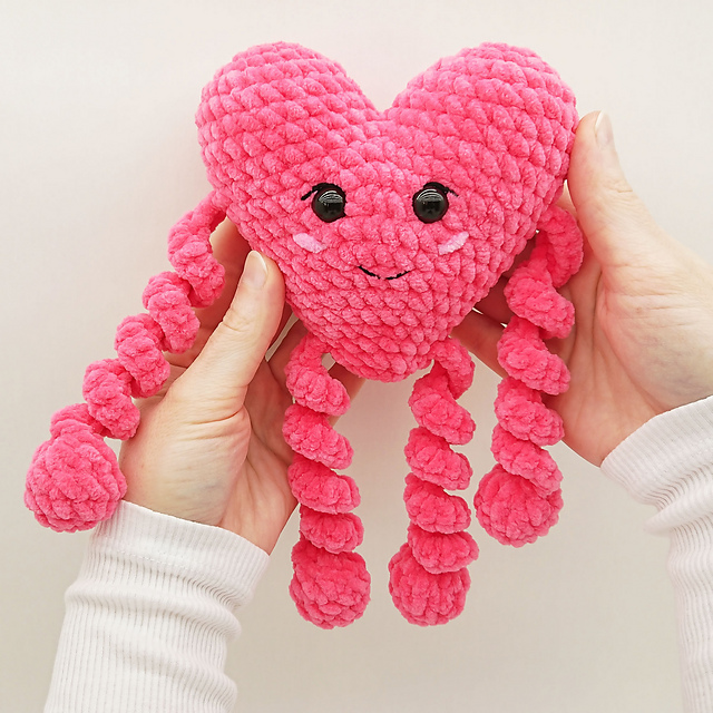 Ravelry: Heart Lovie Plushie pattern by For Didi