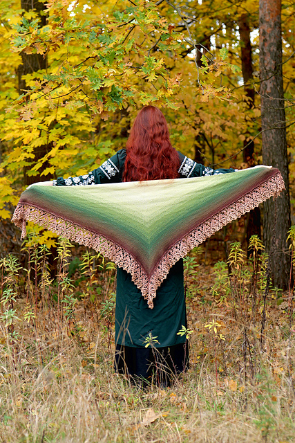 Leśne Licho (Forest Imp) border for moss shawl