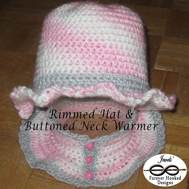 Rimmed Hat & Buttoned Neck Warmer