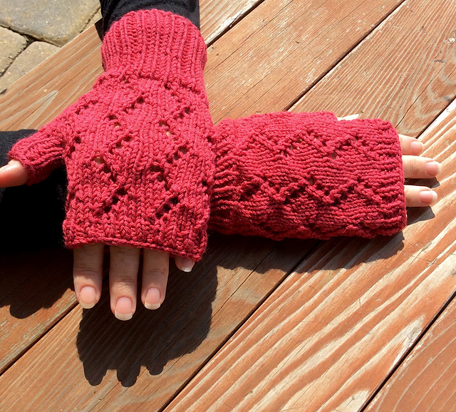 Mary Ellen's Fingerless Mittens