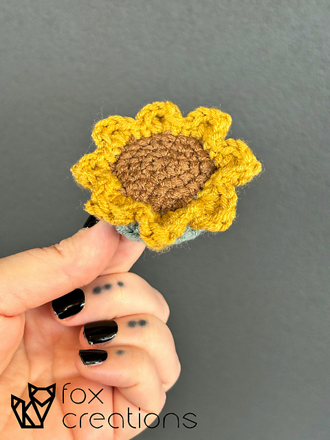Mini Amigurumi Sunflower Hat