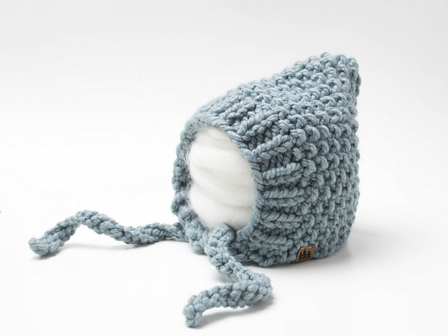 Chunky Seed Stitch Pixie Bonnet