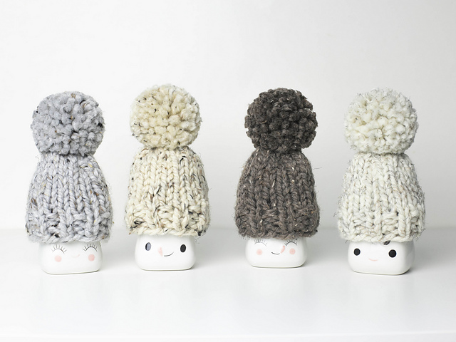 Marshmallow Mugs Hat Pompom