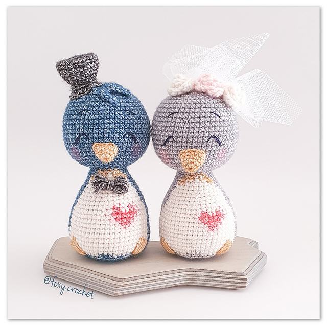 The King Penguin wedding couple