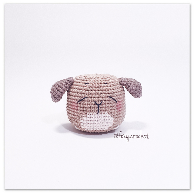 Little Chubby Dog Amigurumi
