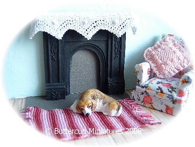 Ravelry: 1:24th scale striped rug pattern by Frances Powell
