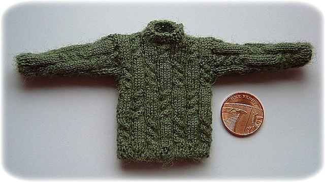 1:12th scale Aran jumper 7