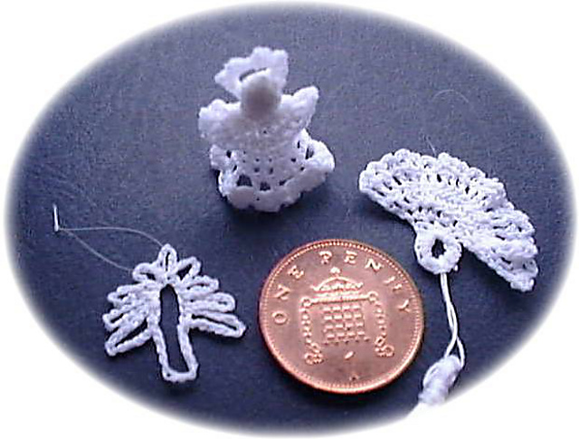1:12th scale Christmas decorations - Set 1