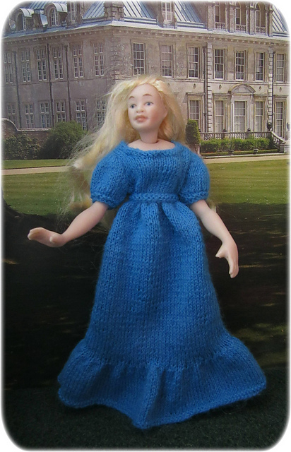 1:12th scale Ladies bridesmaid dresses