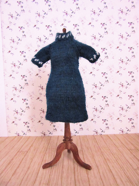 1:12th scale Ladies dress 1964