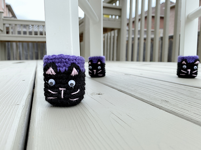 Black Cat Chair Sock