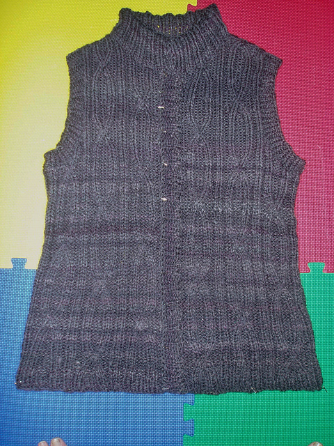 Open Cables Vest