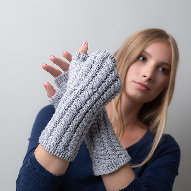 Twined Mitts