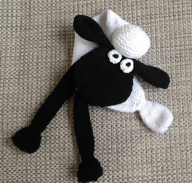 Shaun the Sheep Scarf