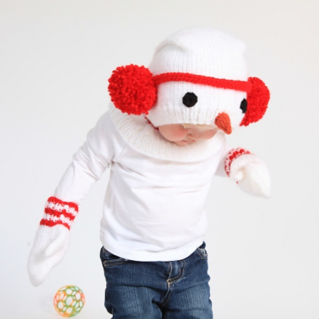 Knitted Snowman Hat and Mittens