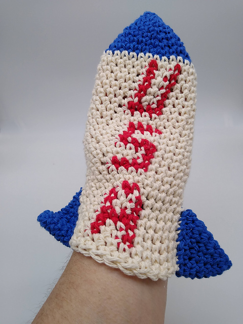 Rocketship Bath Mitt