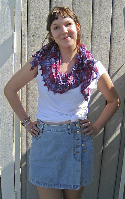 Berry Pie Shawlette