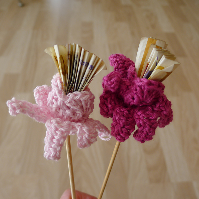 Crochet Money Flowers