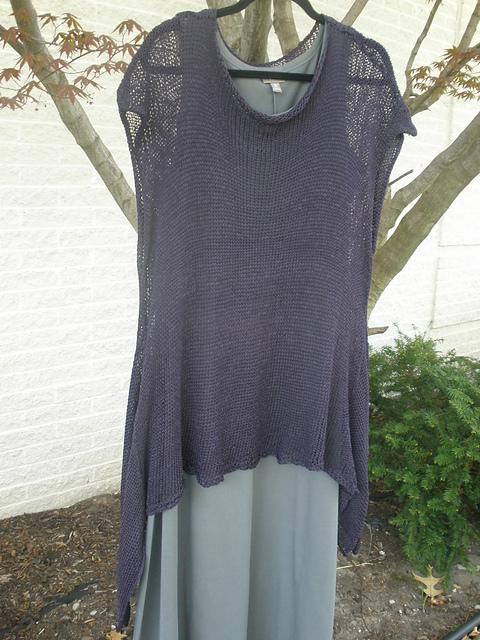 Sara Tunic