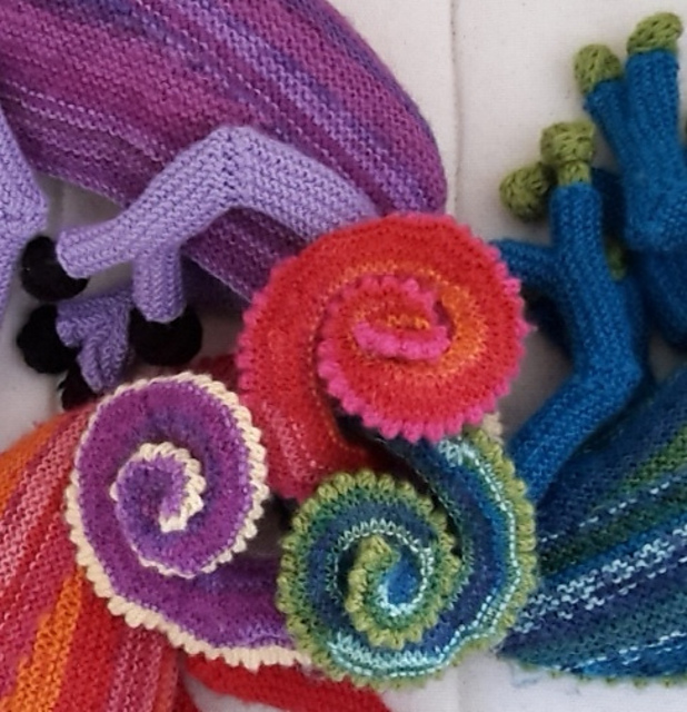 Ravelry: FroggyBug Chameleon pattern by Nicole Chevalier