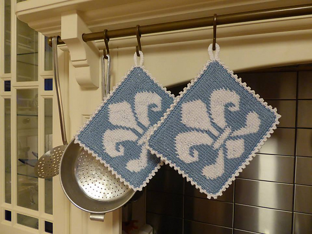 Fleur De Lis Grande