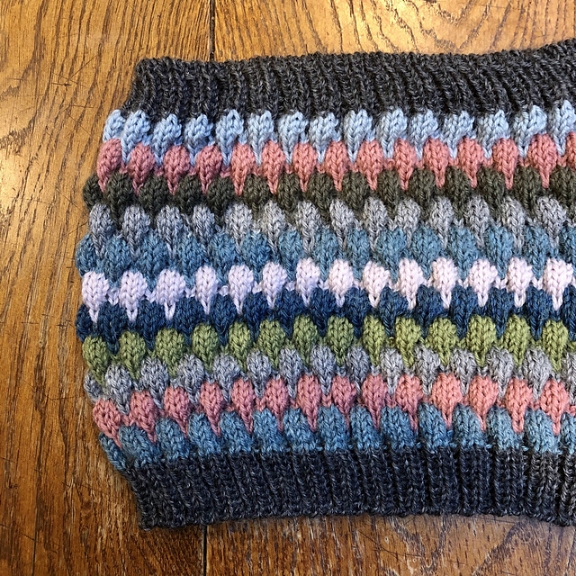 The Palette Cowl