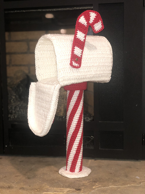 Santa’s Magical Mailbox