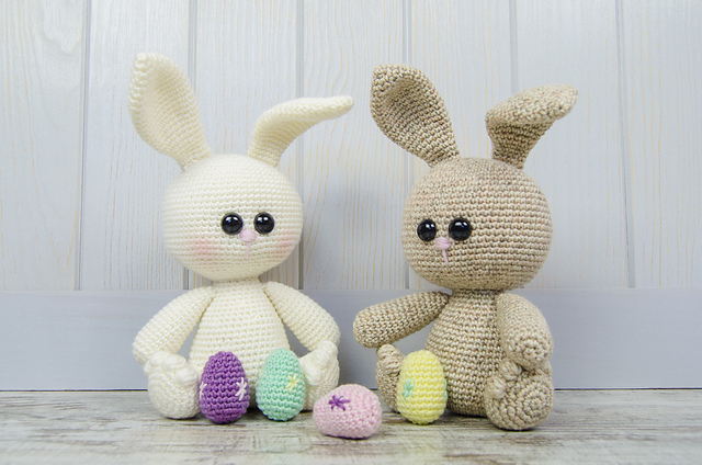 Denis the Easter Bunny Ami