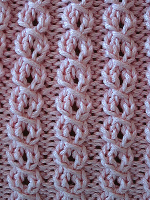 Yarn-Over Cable
