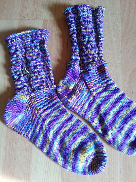 Socken mit Eulen