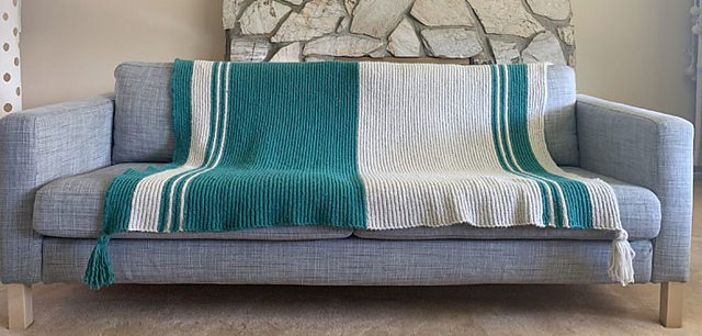 Modern Stripe Beginner Throw