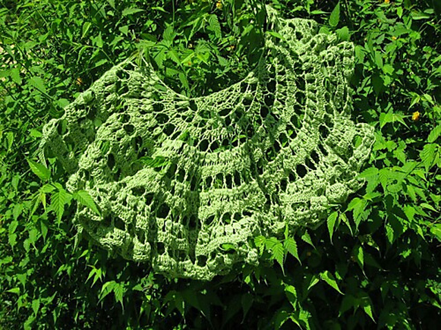 Ladies of Spain Shawlette