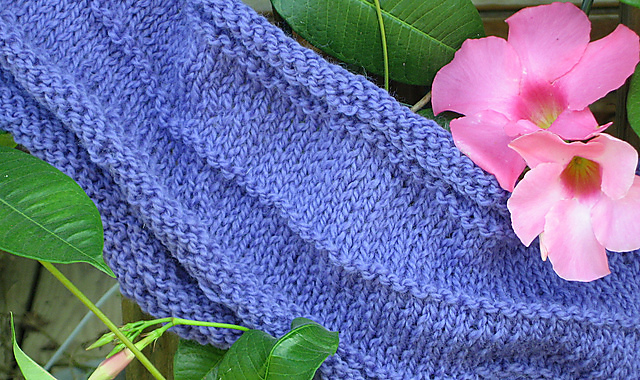 Changing Weather Cowl
