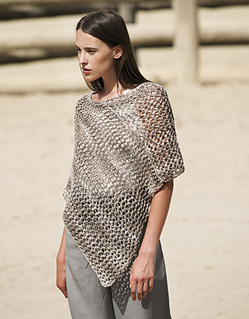 92-14 Poncho