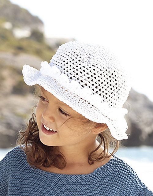 81-03 Hat