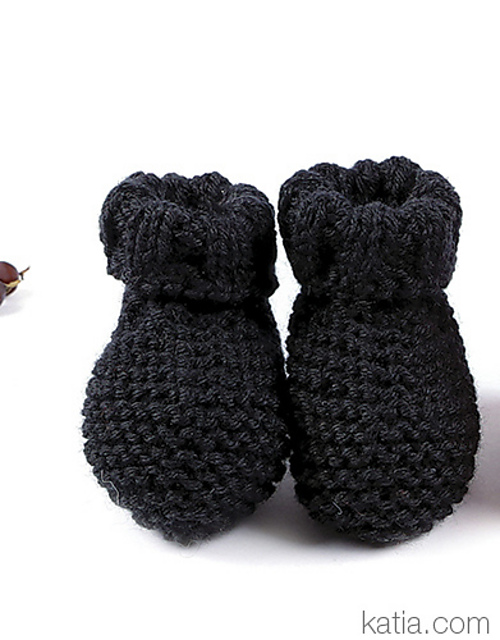 05-23a Baby Booties