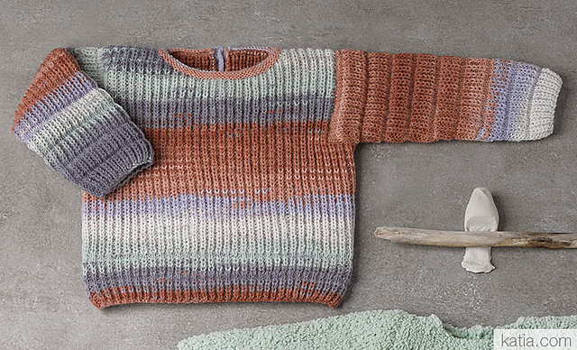 82-32 Sweater