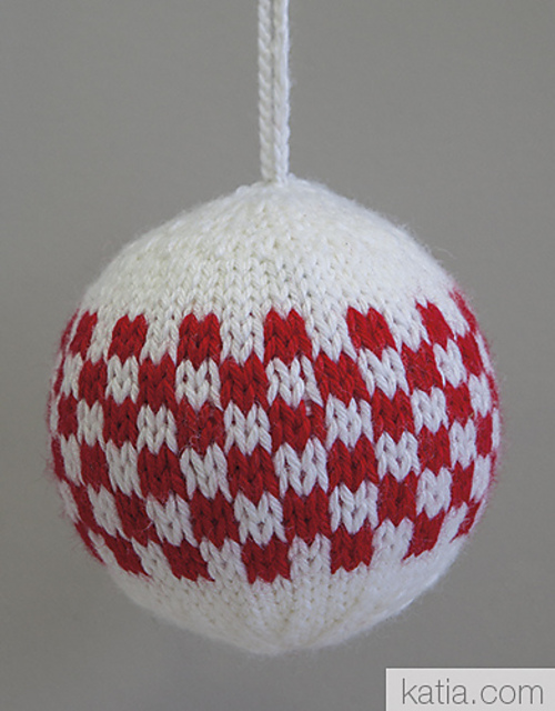 11-44c Christmas decorations