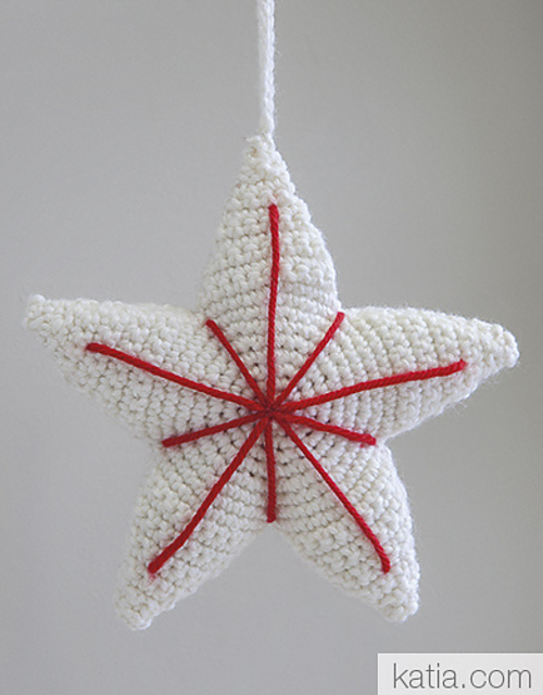 11-44l Christmas decorations