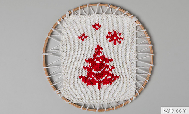 11-45f Christmas decorations