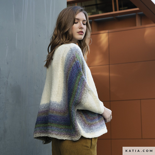 102-15 Sweater