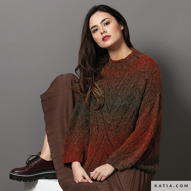 08-38 Sweater