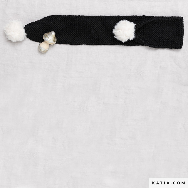 06-26a Scarf