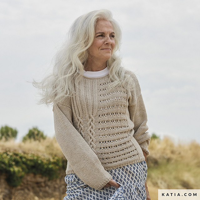 01-10 Sweater
