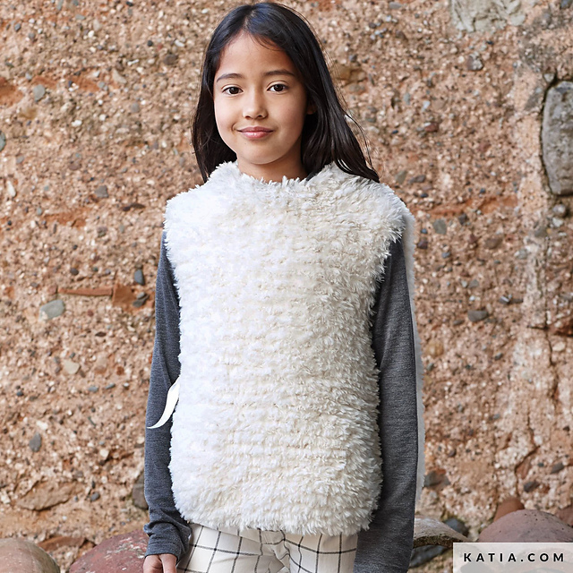 91-02 Poncho