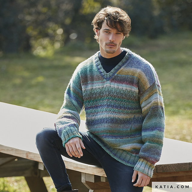 101-53 Sweater