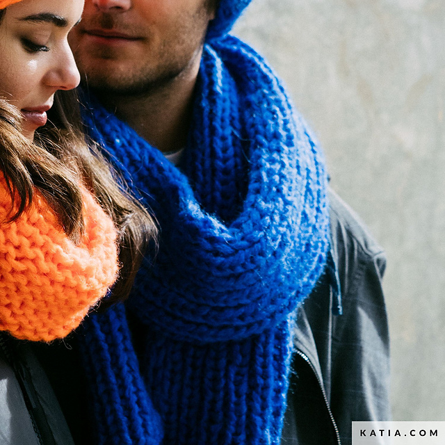 08-18 Scarf