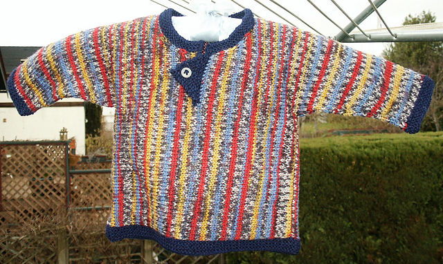 Fantasy Red Pullover
