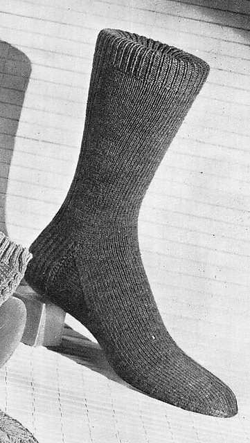 Plain Sock with Ribbed Back